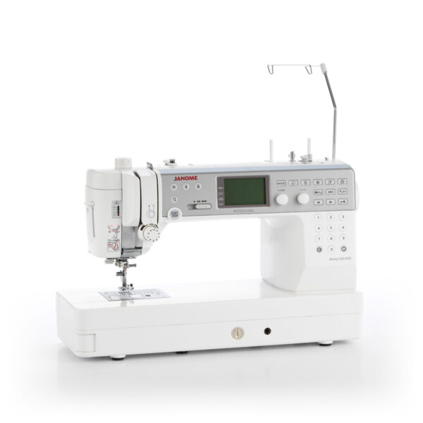 Janome Memory Craft Horizon 6700P,  sy-, quilt- & ateljemaskin med flatbed och industrikänsla